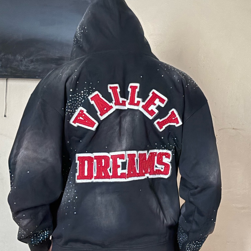 Black 'Valley Dreams' Hoodie